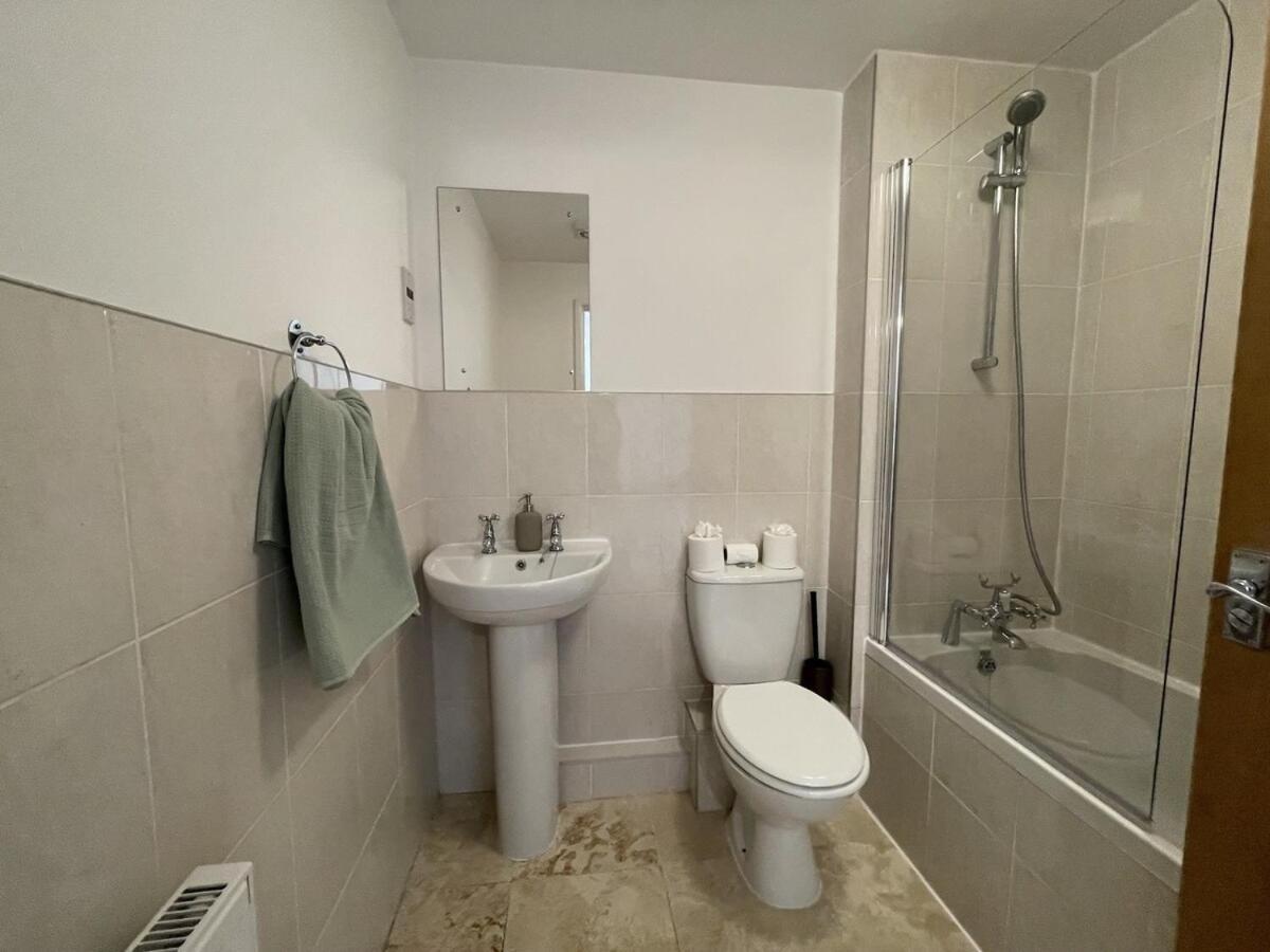Comfortable Home W Private Parking Charlestown Charlestown  Exterior foto